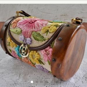 SOLD Vintage purse